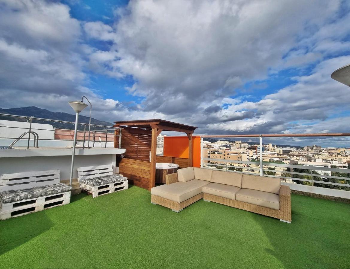 Penthouse With Private Pool, Hot Tub Jacuzzi With Sea Views And Chill-Out Zone, Close To The Sea Marbella Dış mekan fotoğraf