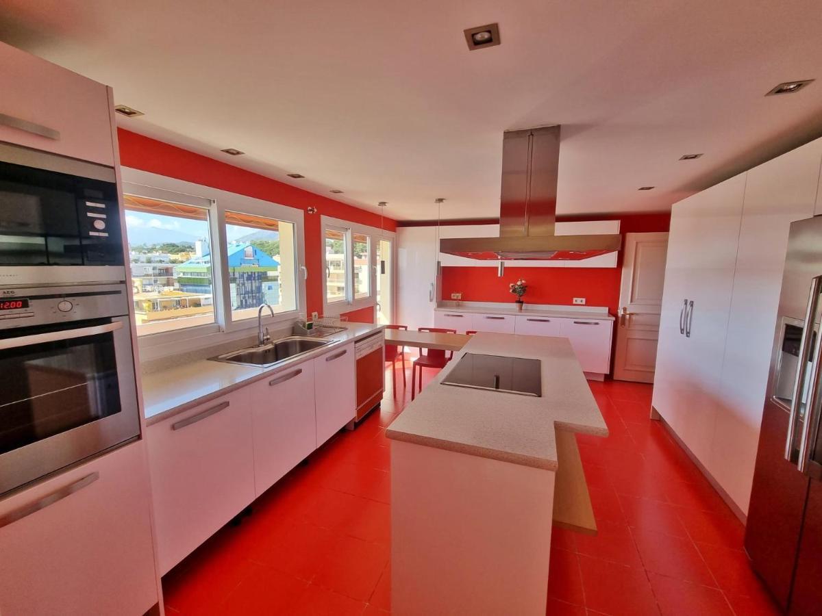 Penthouse With Private Pool, Hot Tub Jacuzzi With Sea Views And Chill-Out Zone, Close To The Sea Marbella Dış mekan fotoğraf