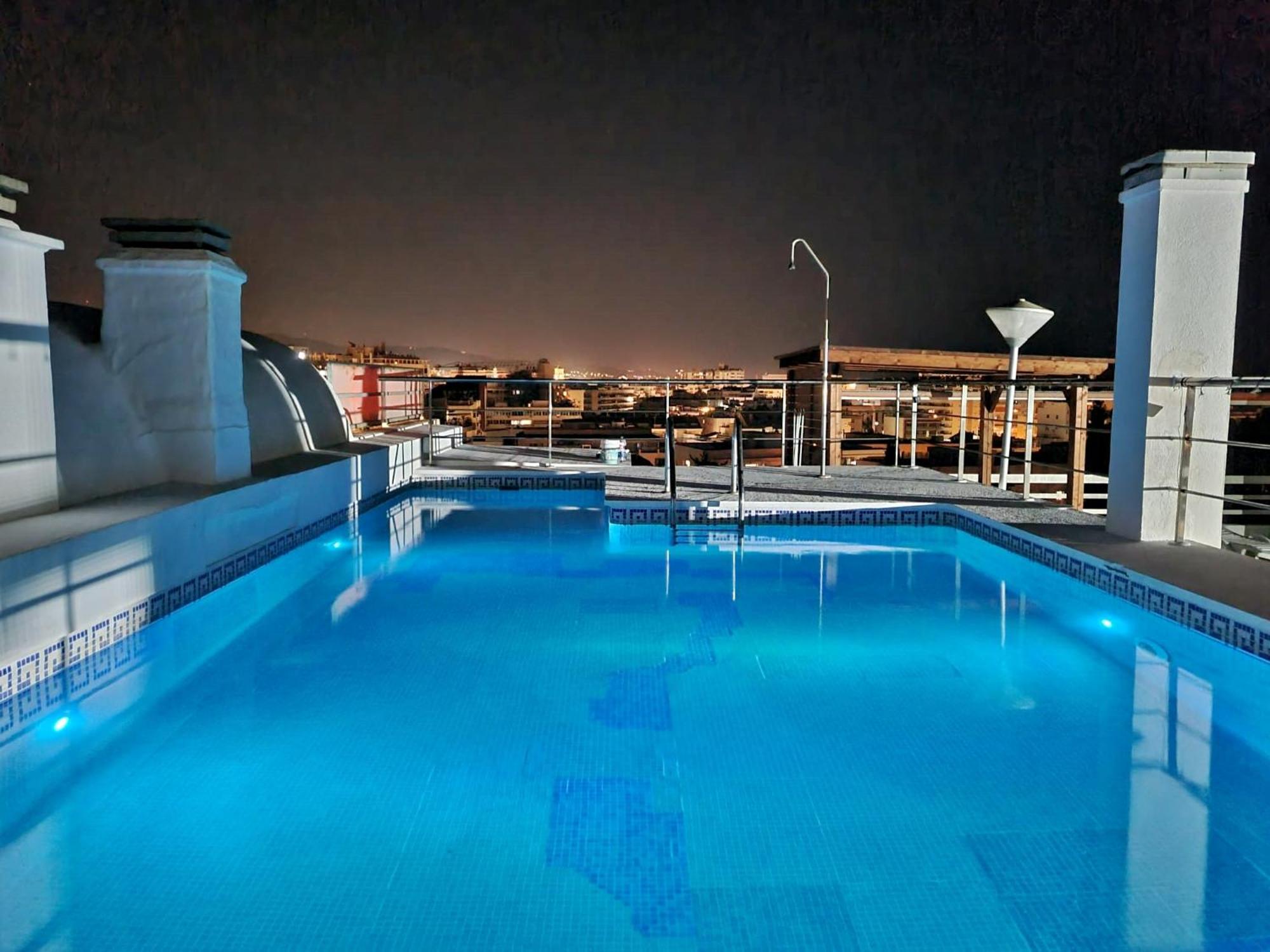 Penthouse With Private Pool, Hot Tub Jacuzzi With Sea Views And Chill-Out Zone, Close To The Sea Marbella Dış mekan fotoğraf